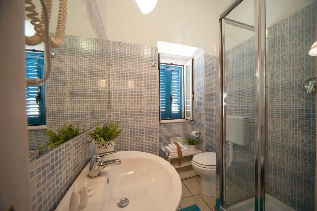 Portadamare Bed and Breakfast Trani Εξωτερικό φωτογραφία