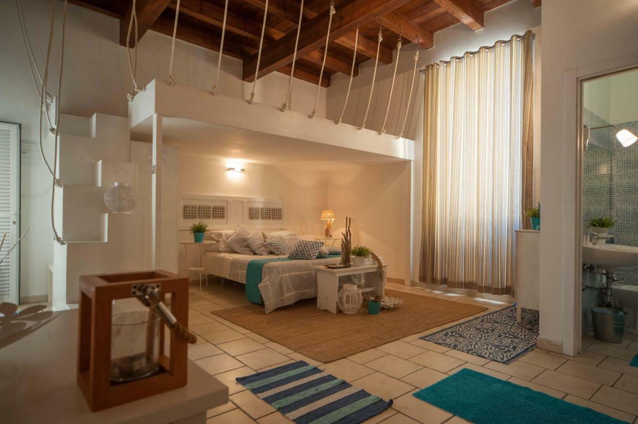 Portadamare Bed and Breakfast Trani Εξωτερικό φωτογραφία